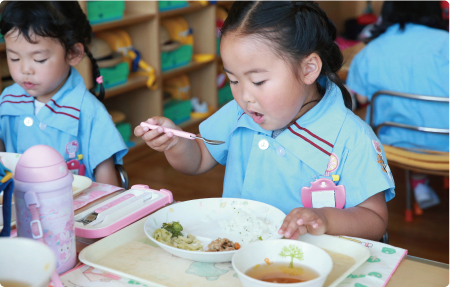 給食